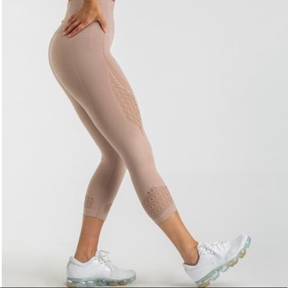 Gymshark Pants - New Gymshark High Waisted Energy Seamless Leggings